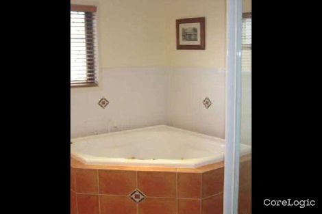 Property photo of 38 Sophie Avenue Broadbeach Waters QLD 4218