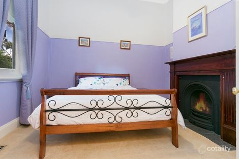 33 Carpenter St, Quarry Hill, VIC 3550