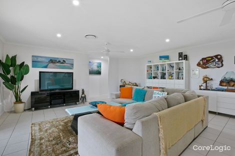 Property photo of 3 Vanguard Court Cooloola Cove QLD 4580
