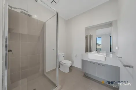 Property photo of 32 Camus Road Beveridge VIC 3753