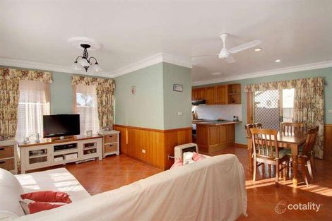 Property photo of 2/15 Charlotte Crescent Albion Park NSW 2527