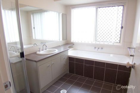 Property photo of 4 Claydon Place Rosewood QLD 4340