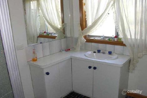 Property photo of 2 Stewart Street Benalla VIC 3672