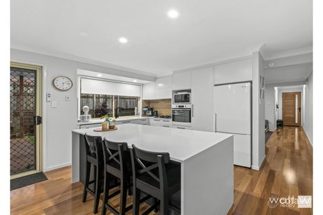 Property photo of 12 Bearke Place Bracken Ridge QLD 4017
