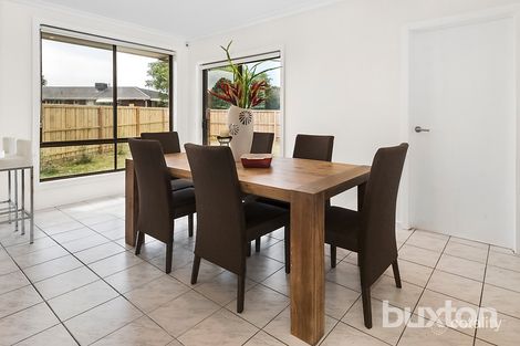 Property photo of 2/53 Schneider Crescent Clarinda VIC 3169
