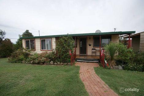 4 High St, Hillgrove, NSW 2350