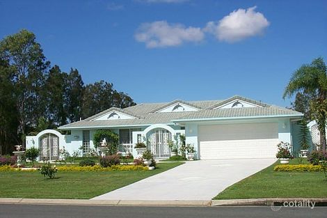 2 Gippsland Dr, Helensvale, QLD 4212