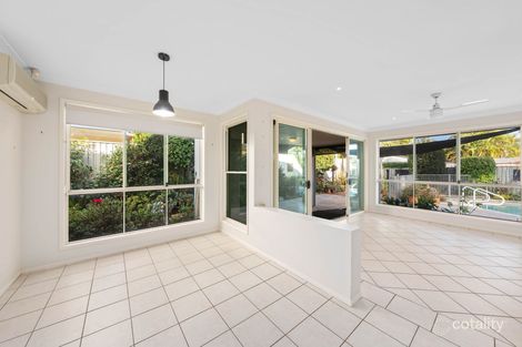 Property photo of 18 Fig Tree Place Ormiston QLD 4160