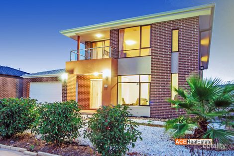 Property photo of 32 Dunlin Crescent Williams Landing VIC 3027