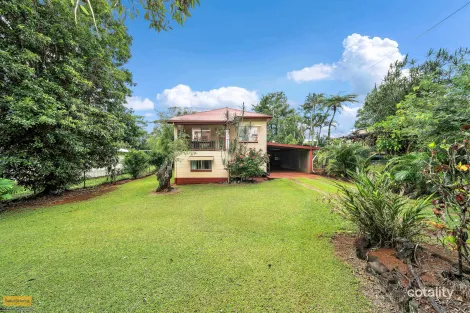 Property photo of 21 Middle Avenue South Johnstone QLD 4859