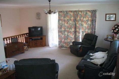 Property photo of 3 Gilliver Street Eastern Heights QLD 4305