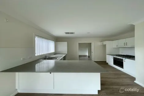 Property photo of 15 Corbett Close Spring Farm NSW 2570