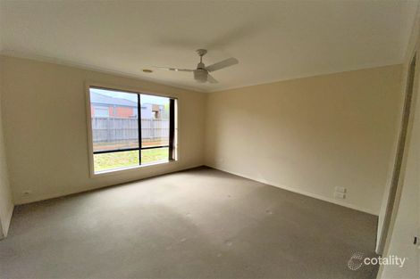 Property photo of 2 Jeremy Street Tarneit VIC 3029
