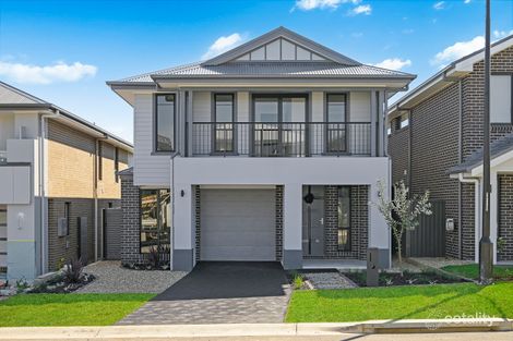 Property photo of 8 Balderstone Way Catherine Field NSW 2557