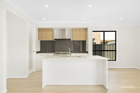 Property photo of 8 Balderstone Way Catherine Field NSW 2557