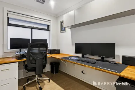 Property photo of 6A Laura Road Knoxfield VIC 3180