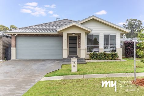 Property photo of 11 Lorimer Crescent Elderslie NSW 2570
