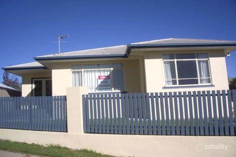 Property photo of 41 Thomas Mitchell Drive Wodonga VIC 3690