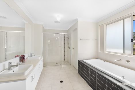 Property photo of 20 Talltrees Circuit Wakerley QLD 4154