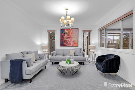Property photo of 8 St Leonard Drive South Morang VIC 3752