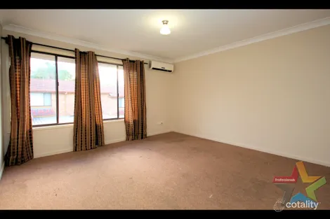 Property photo of 37/31 Defiance Road Woodridge QLD 4114