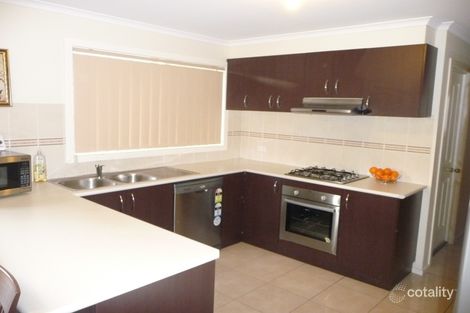 Property photo of 46 Kernan Court Craigieburn VIC 3064