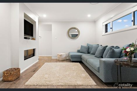 Property photo of 20 Abbott Street Spring Farm NSW 2570