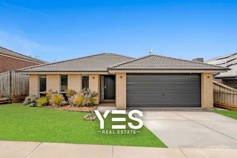 Property photo of 151 Willandra Circuit Warragul VIC 3820