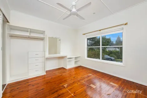 Property photo of 10 Charlton Street Toowoon Bay NSW 2261