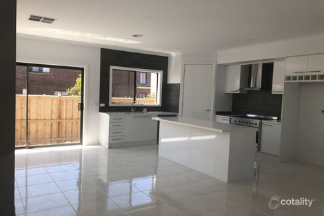 Property photo of 72 Homebush Drive Tarneit VIC 3029