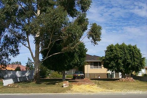 4 Bildjar Cl, South Guildford, WA 6055