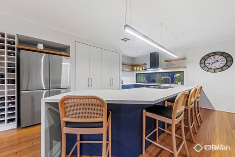 Property photo of 127 Bemersyde Drive Berwick VIC 3806