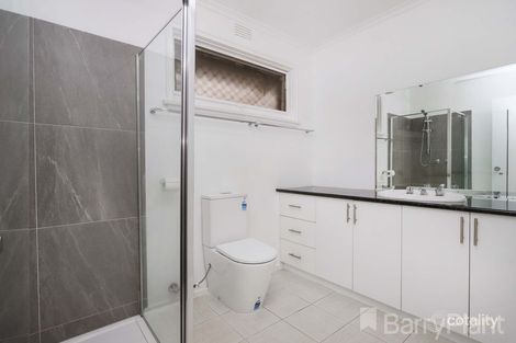 Property photo of 18 Pinaroo Avenue Sunshine West VIC 3020
