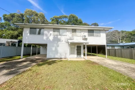6 Taylor St, Russell Island, QLD 4184