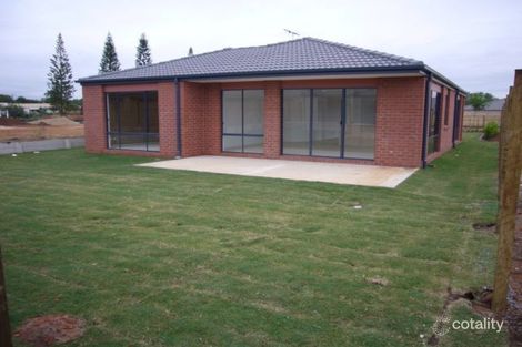 Property photo of 6 Winzear Drive Kallangur QLD 4503