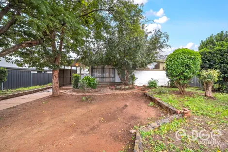 9 Daphne Rd, Salisbury East, SA 5109