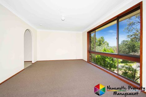 Property photo of 4 Lampeter Close Mount Hutton NSW 2290