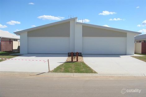 Property photo of 2/12 Ellem Drive Chinchilla QLD 4413