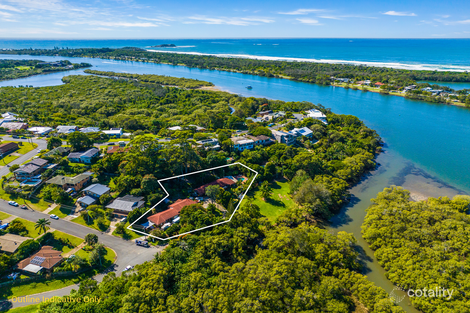 Property photo of 85 Oyster Point Road Banora Point NSW 2486
