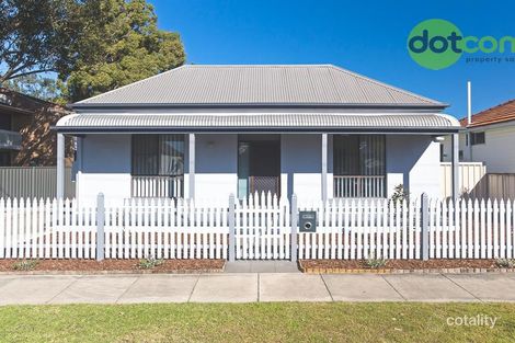 Property photo of 18 Platt Street Waratah NSW 2298