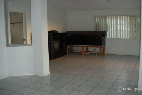 Property photo of 41 Rimu Crescent Forest Lake QLD 4078