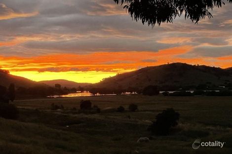 8398 Murray Valley Hwy, Tallangatta East, VIC 3700