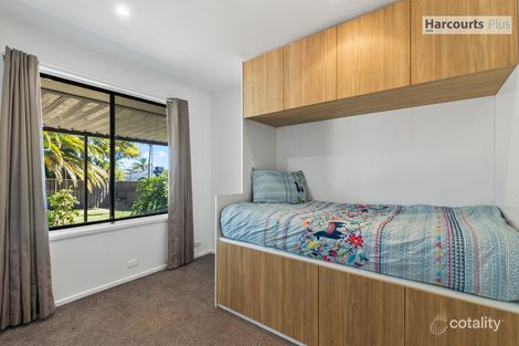 Property photo of 17 Caprice Street Hallett Cove SA 5158