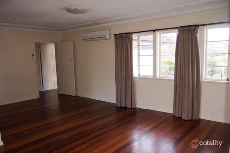 Property photo of 141 Stanley Road Camp Hill QLD 4152