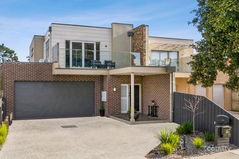 24 Bayview Pde, Hamlyn Heights, VIC 3215