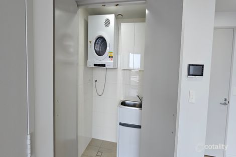 602/6 Betty Cuthbert Ave, Sydney Olympic Park, NSW 2127