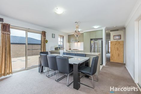Property photo of 136 Macfarlane Burnet Avenue Macgregor ACT 2615