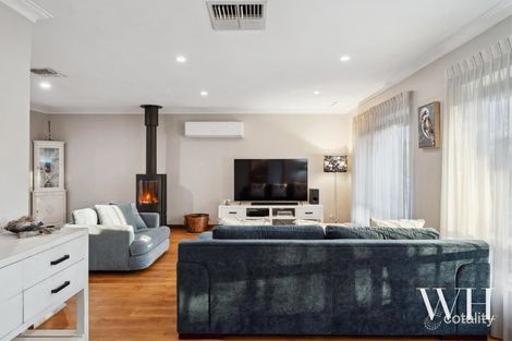 Property photo of 4 Juxon Place Hamilton Hill WA 6163