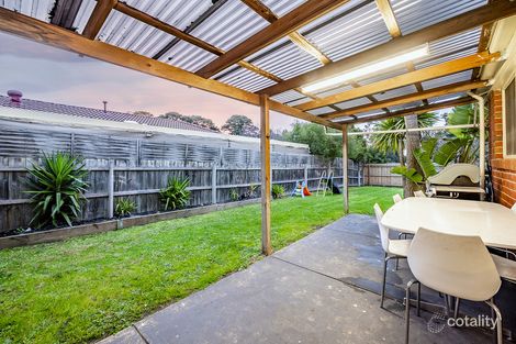 Property photo of 15 Forsyth Court Cranbourne North VIC 3977