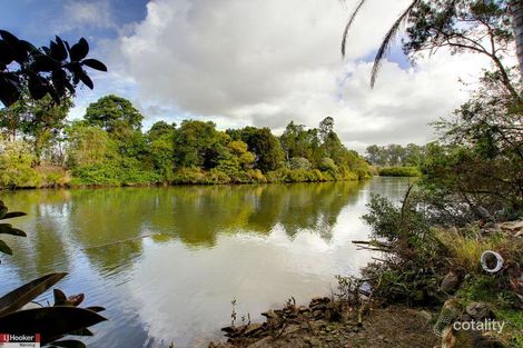 Property photo of 25 Nerang River Drive Nerang QLD 4211
